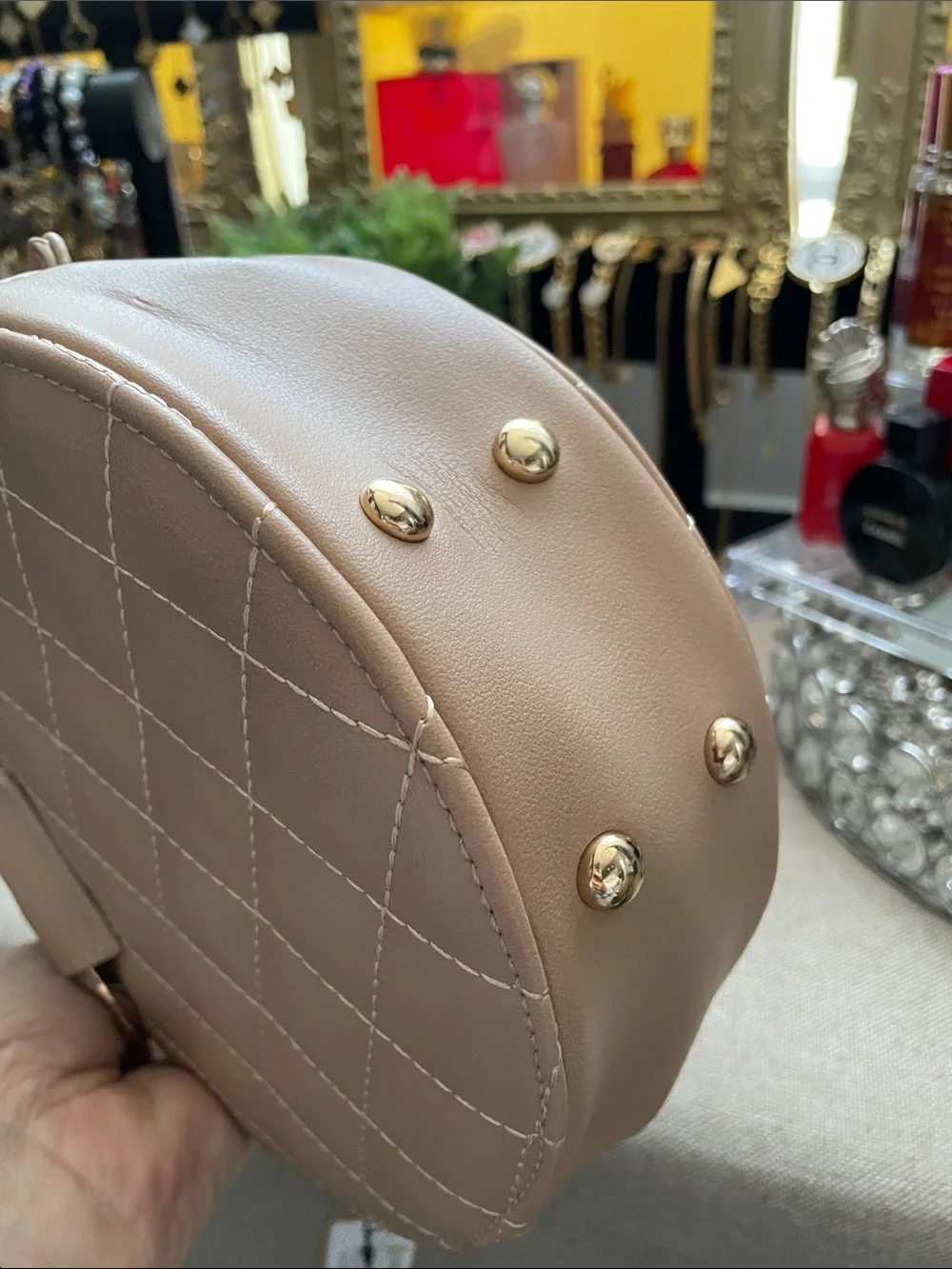 ✨Faux-Leather Quilted Crossbody Bag in Nude Pink✨NWT